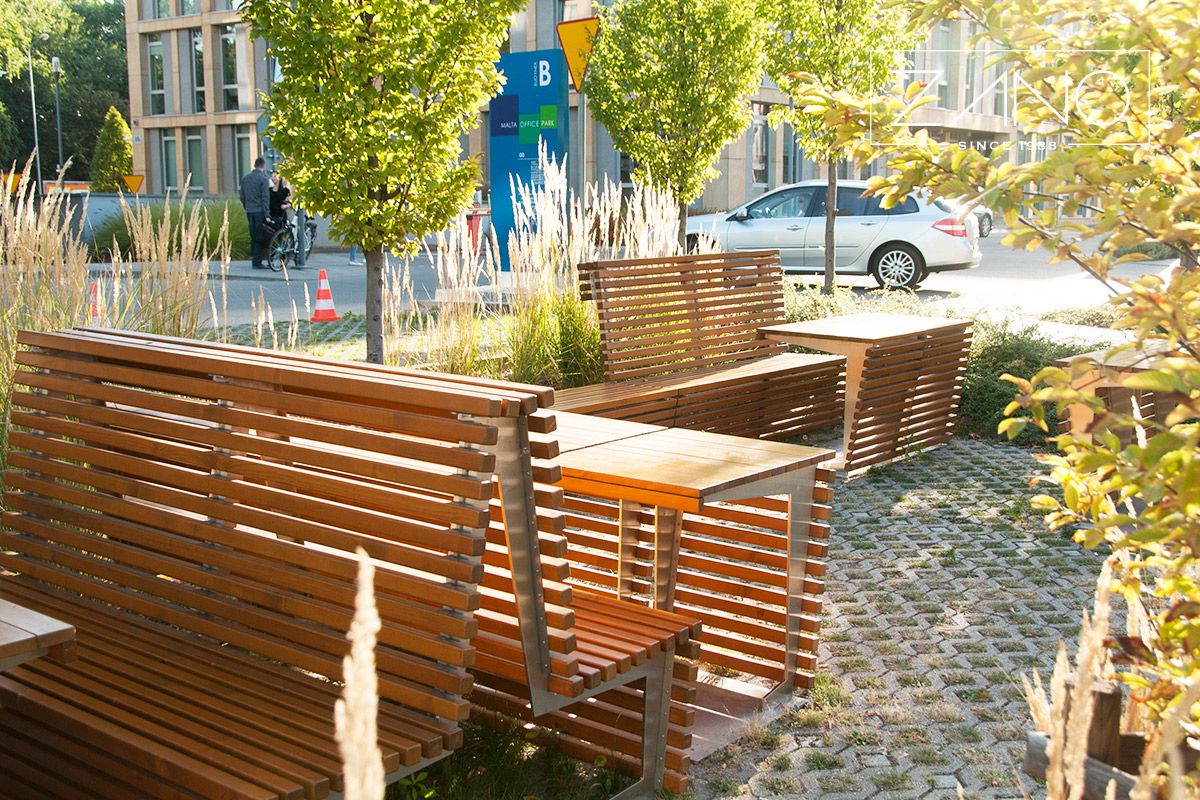Contemporary Urban Furniture | Public benches and tables