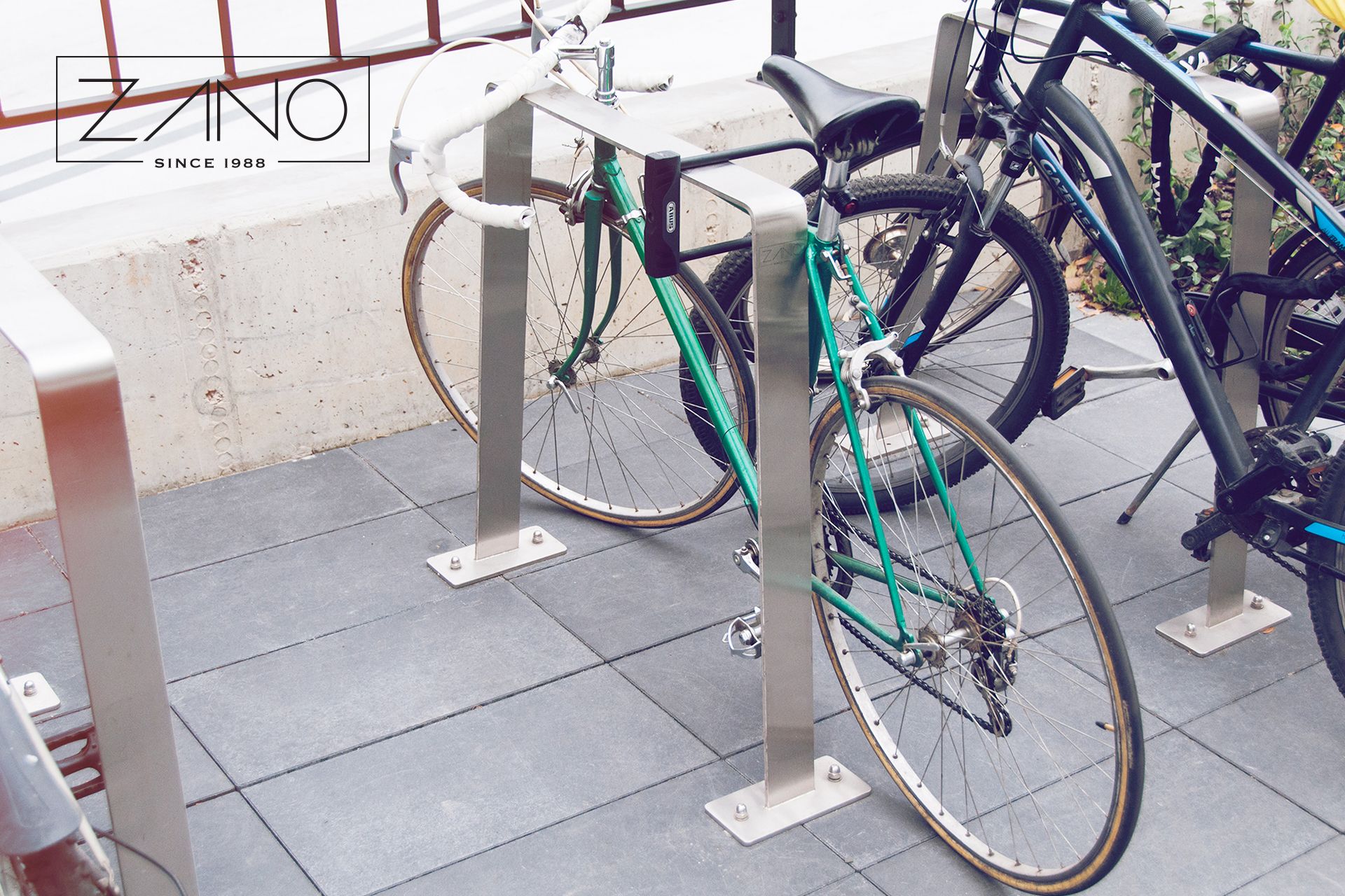 Bicycle parking rack high quality